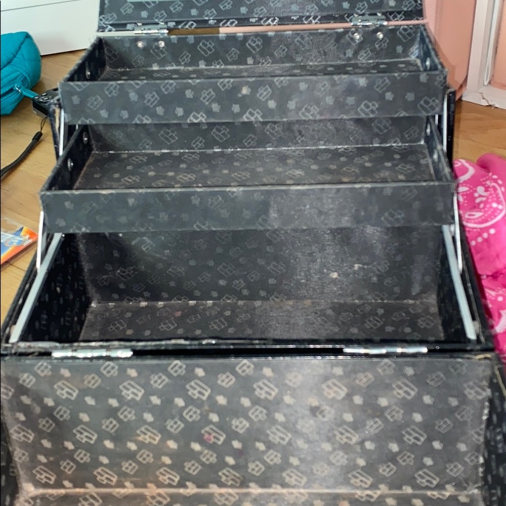 caboodle case - Picture 3 of 3